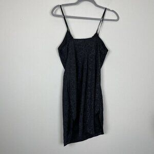 Amelias Vintage Black Satin Floral Chemise Slip Size Medium Made in USA